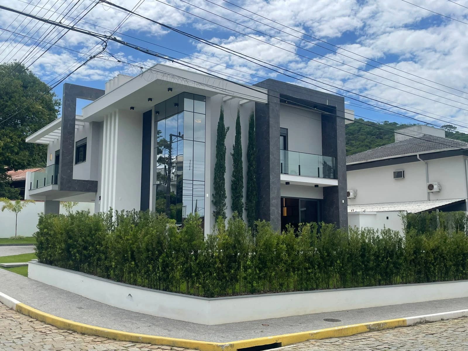 Casa 56, Casa de 4 Suítes no Condomínio Haras Rio do Ouro
